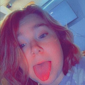 Meet your Posher, Hailey